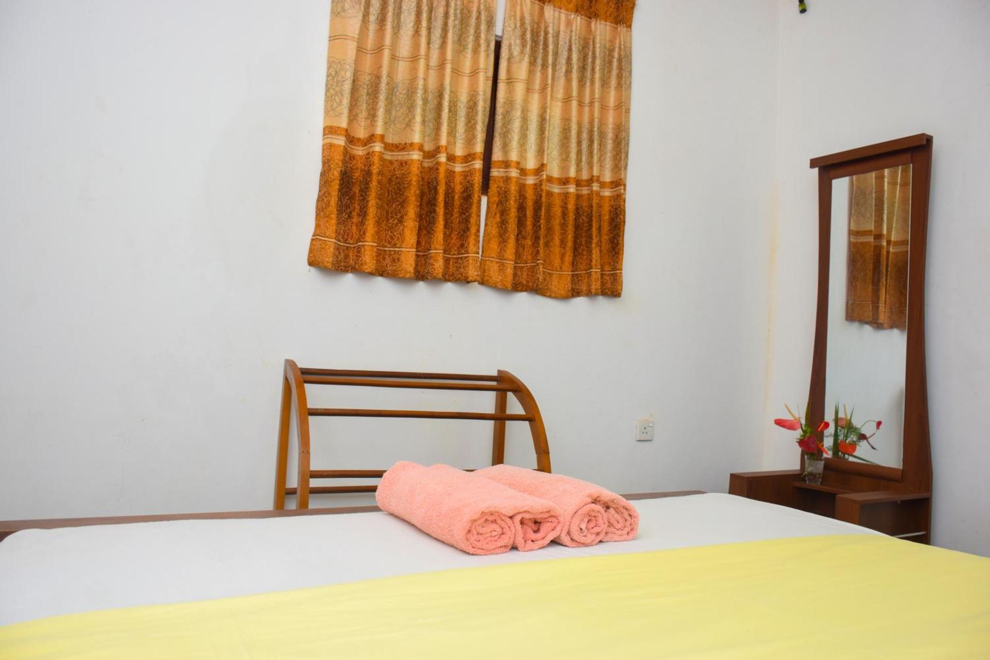 Senu Homestay Sigiriya Eksteriør billede